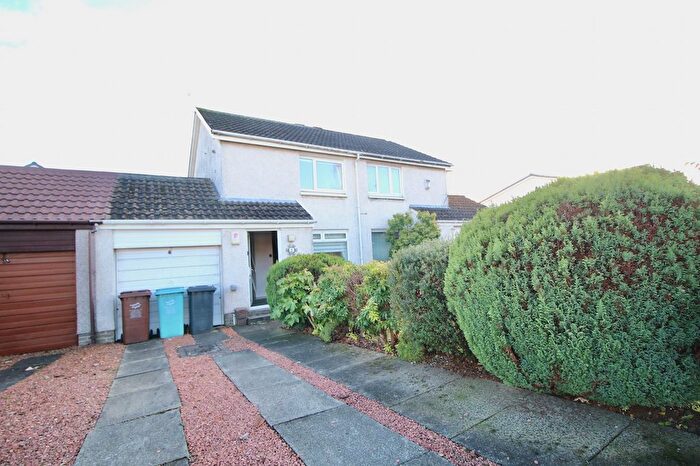 2 Bedroom Semi-Detached House For Sale In Craigelvan Avenue, Cumbernauld, G67