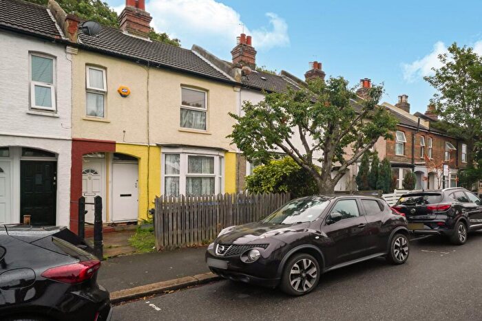 1 Bedroom Flat For Sale In Lancing Road, Croydon, CR0