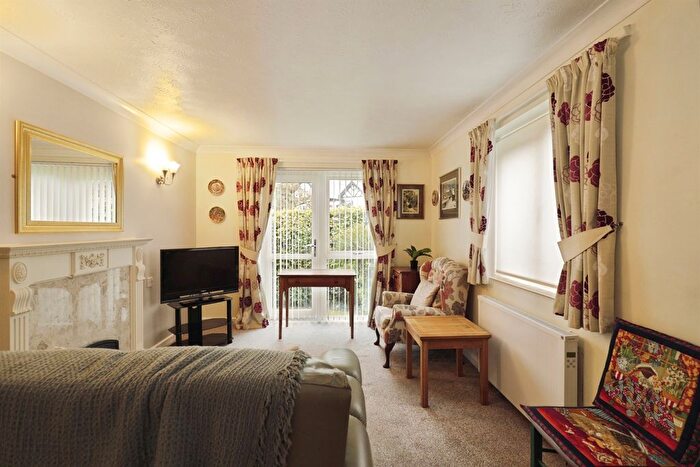 1 Bedroom Flat For Sale In East Parade, Harrogate, HG1