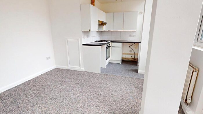 2 Bedroom Flat To Rent In Shanklin Road, Hanover, Brighton, BN2