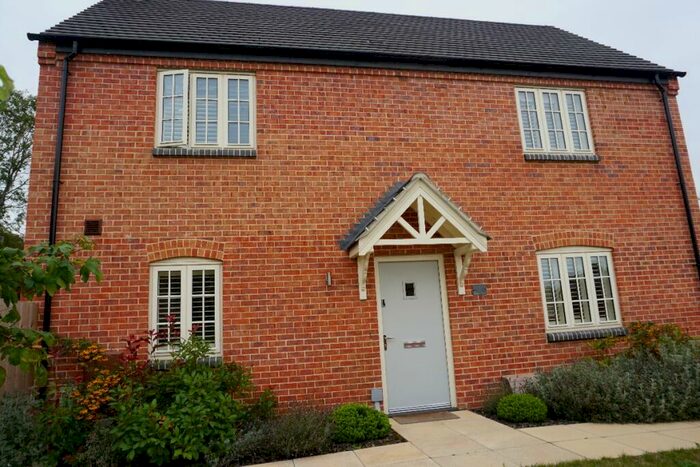 3 Bedroom Terraced House To Rent In Fisher Grove, Olney, MK46