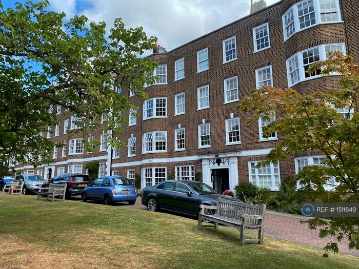 2 Bedroom Flat To Rent In South Grove House, London, N6