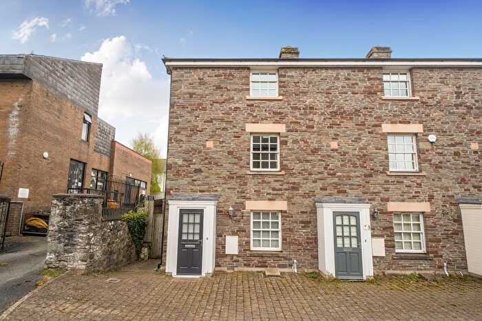 3 Bedroom Town House For Sale In Hay On Wye, Hereford, HR3