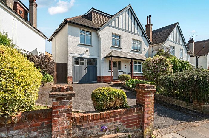 6 Bedroom Detached House For Sale In Woodruff Avenue, Hove, East Sussex, BN3