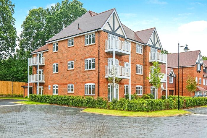 1 Bedroom Flat For Sale In Colville House, Sunninghill Square, SL5