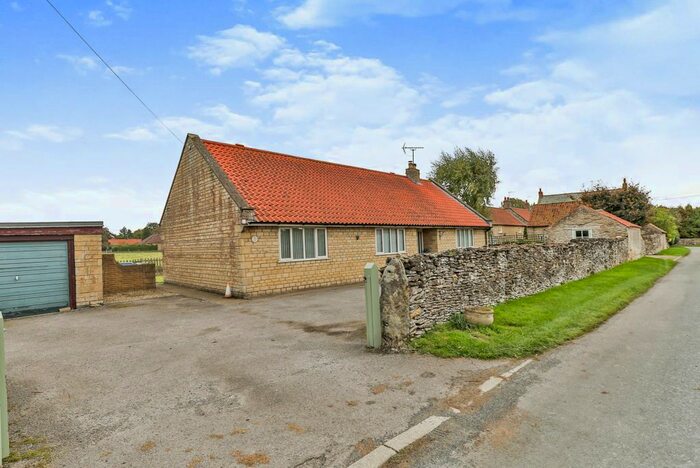 3 Bedroom Bungalow For Sale In Croft Lane, Snainton, Scarborough, North Yorkshire, YO13
