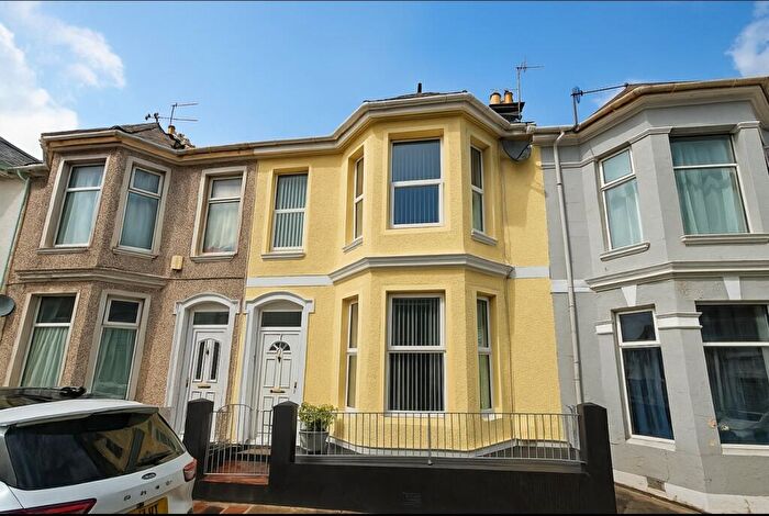 4 Bedroom Terraced House For Sale In St Leonard’s Road, Plymouth, PL4