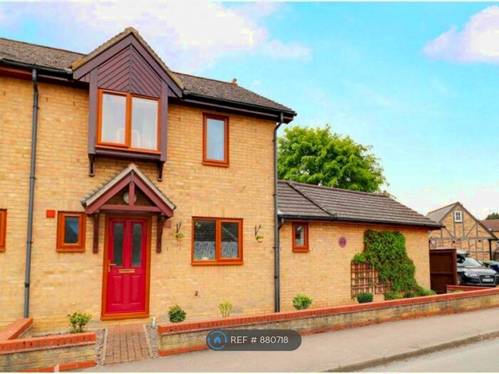 4 Bedroom Semi-Detached House To Rent In Rosemary Road, Waterbeach, Cambridge, CB25