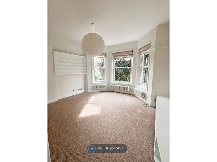 2 Bedroom Flat To Rent In Wickham Road, London, SE4