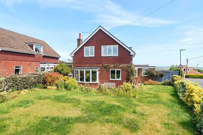 4 Bedroom Detached House For Sale In Compton Way, Winchester, SO22