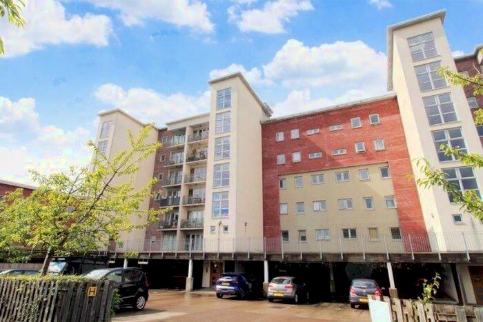 2 Bedroom Flat To Rent In North West Side, Gateshead, NE8