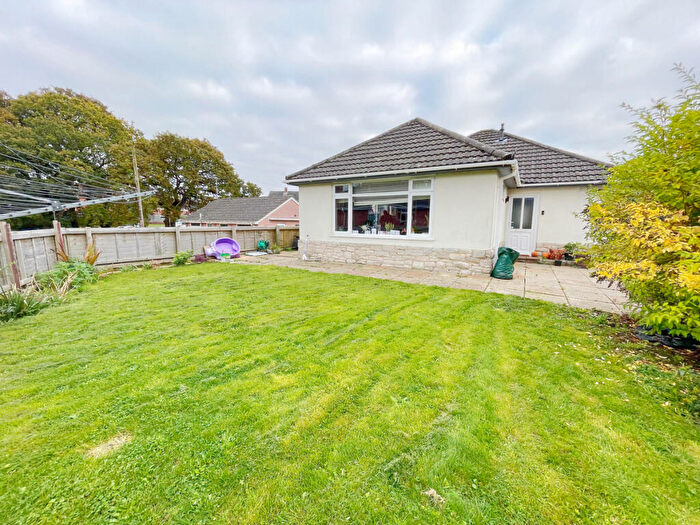 3 Bedroom Detached Bungalow For Sale In April Close, Bournemouth, BH11