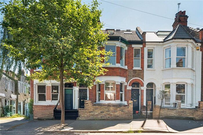 4 Bedroom Terraced House For Sale In Brookfield Avenue, Walthamstow, London, E17