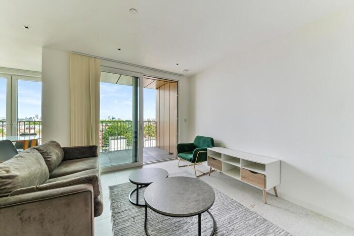 1 Bedroom Apartment To Rent In Georgette Apartments, The Silk District, E1
