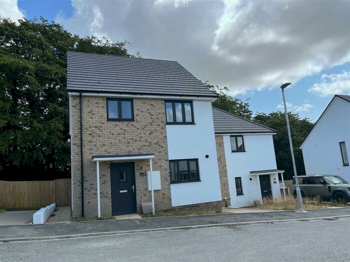 3 Bedroom Semi-Detached House For Sale In Florence Park, Callington - Shared Ownership, PL17