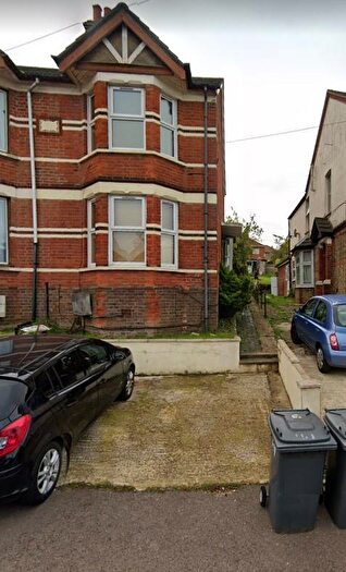 3 Bedroom Semi-Detached House To Rent In Kitchener Road, High Wycombe, HP11