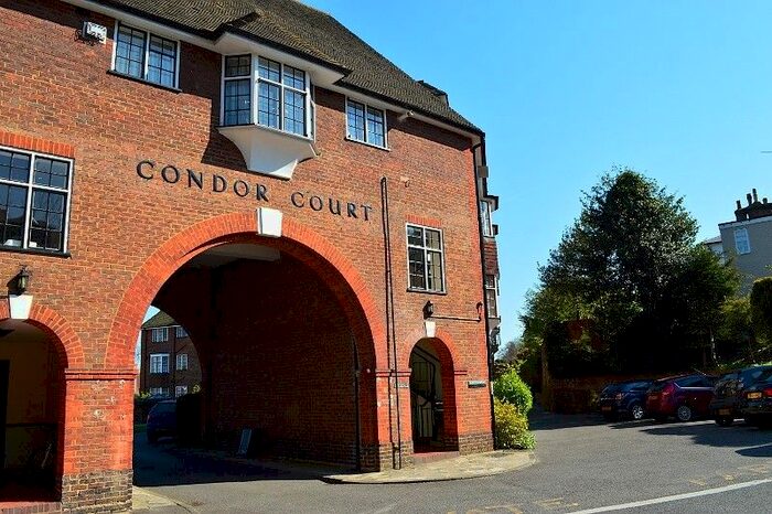 1 Bedroom Flat To Rent In Condor Court, Guildford, GU2