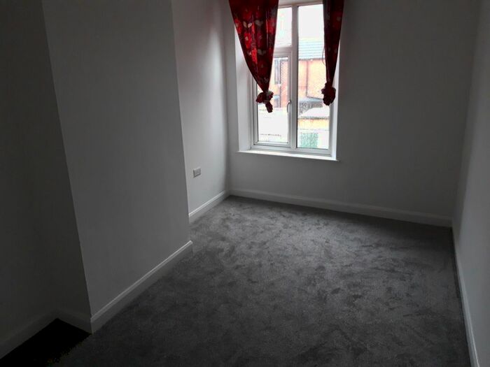 1 Bedroom Flat To Rent In Moss Road, Askern, DN6