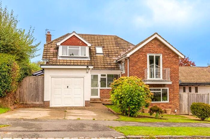 4 Bedroom Detached House For Sale In Barnfield, Crowborough, TN6