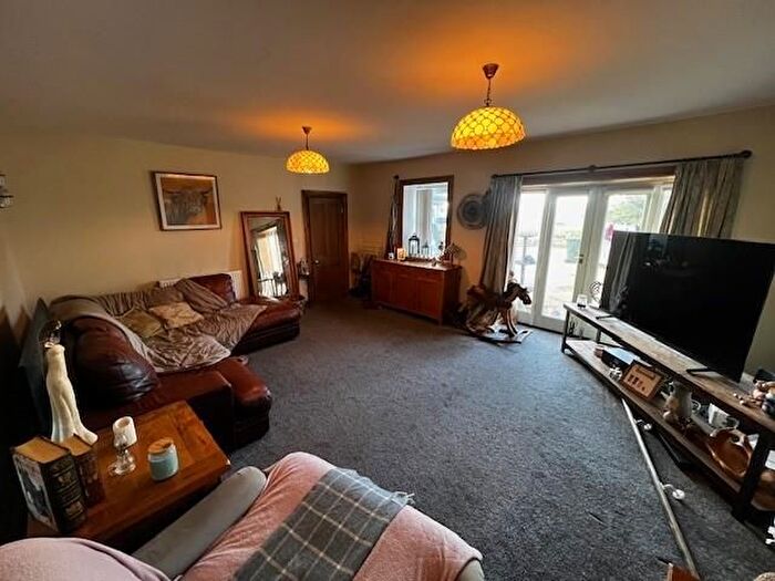 3 Bedroom Terraced House For Sale In Duke Of York, Back Lane, Thornton, Bradford, BD15