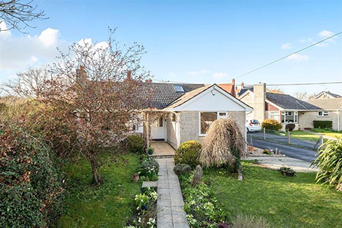 3 Bedroom Detached Bungalow For Sale In North Street, Charminster, Dorchester, DT2