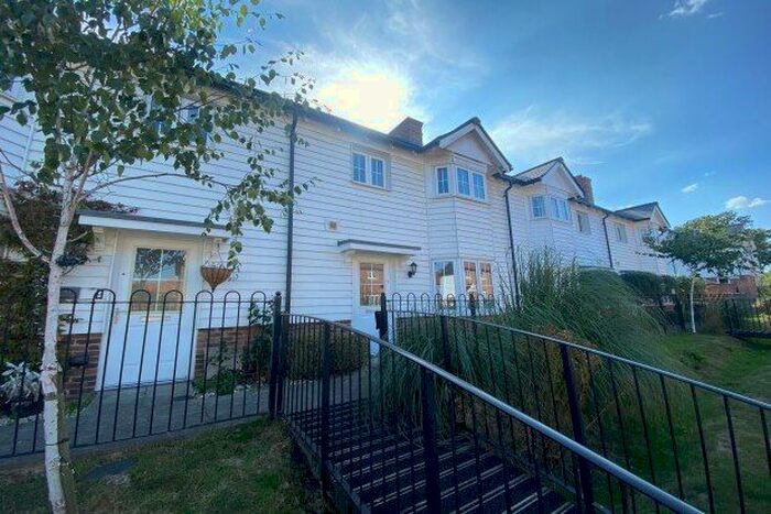 3 Bedroom Terraced House To Rent In Splice Lane, Hailsham, BN27