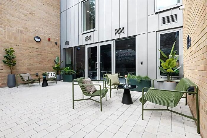 Studio To Rent In Stanley Place, Edinburgh, EH7