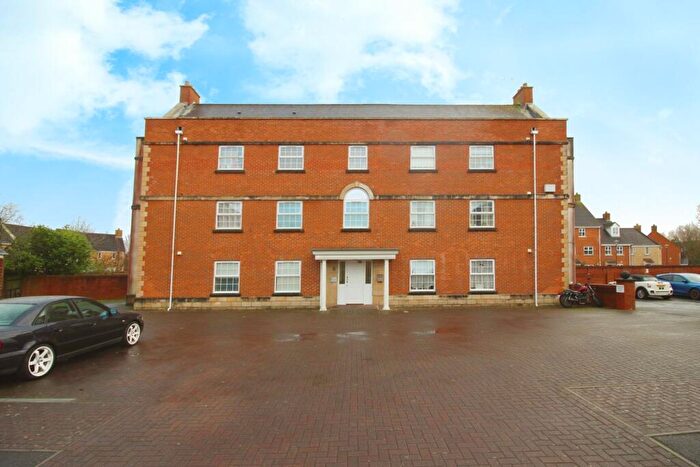 2 Bedroom Apartment To Rent In Boatman Close, Swindon, SN25