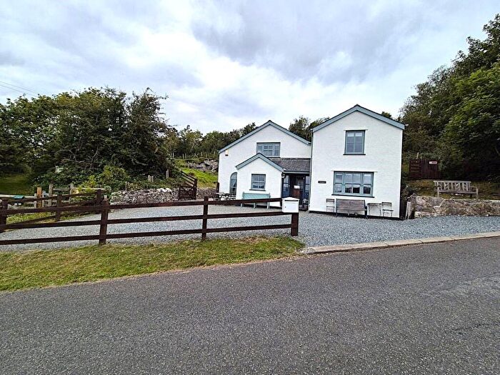 4 Bedroom Detached House For Sale In Bethania, Glanrafon, Llangoed, Anglesey, LL58