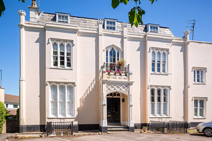 1 Bedroom Apartment To Rent In Lansdown Road, Cheltenham, GL51