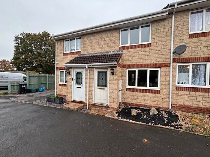 2 Bedroom House To Rent In Lark Rise, Yate, Bristol, BS37