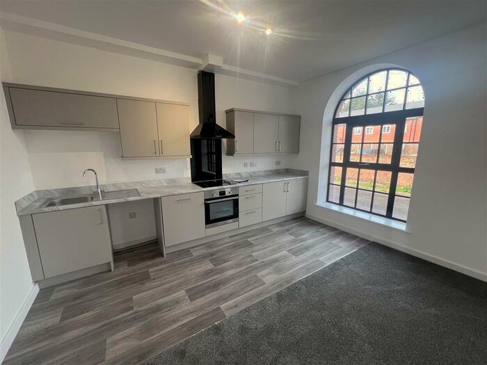 1 Bedroom Apartment To Rent In Horninglow Street, Burton On Trent, DE14