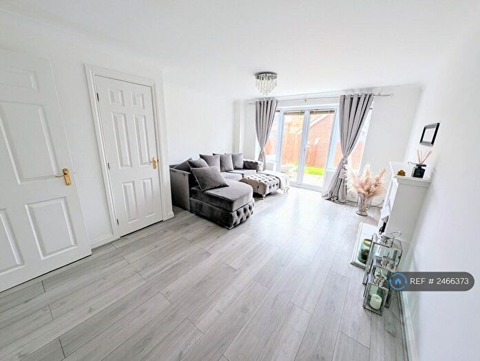 3 Bedroom Terraced House To Rent In Mardling Avenue, Nottingham, NG5