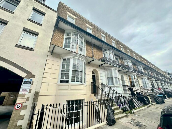 1 Bedroom Flat To Rent In Augusta Road, Ramsgate, CT11