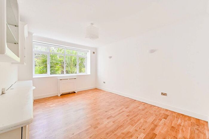 1 Bedroom Flat For Sale In Maida Vale, Maida Vale, London, W9