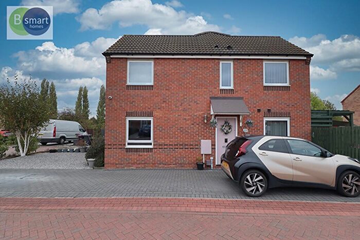 3 Bedroom Semi-Detached House For Sale In Rufford Grove, Swinton, S64