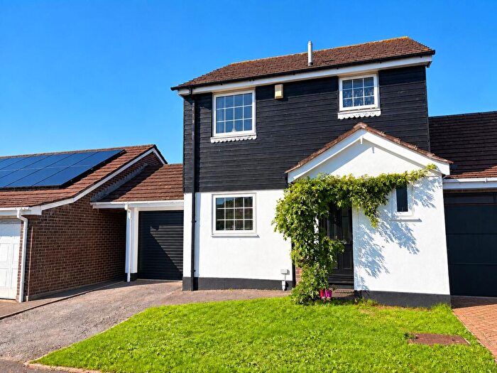 3 Bedroom Link Detached House For Sale In Kimberly Foster Close, Crafthole, Torpoint, Cornwall, PL11