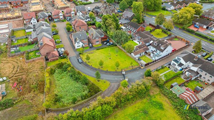 5 Bedroom Detached House For Sale In Church View Close, Widnes, WA8