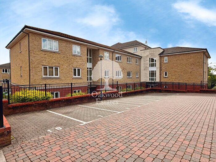 2 Bedroom Apartment To Rent In Ercolani Avenue, High Wycombe, HP13