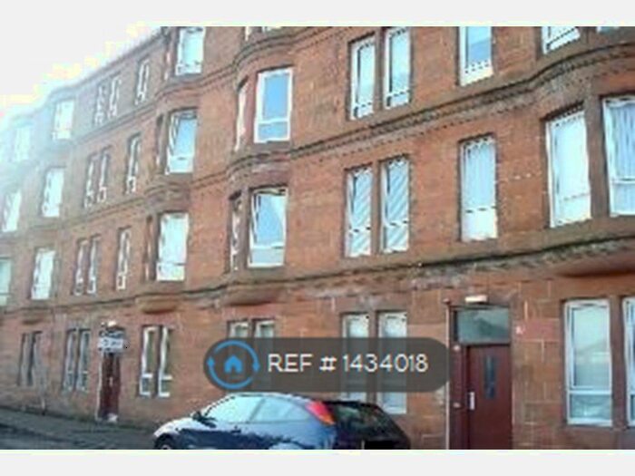 2 Bedroom Flat To Rent In Andrew Street, Paisley, PA3