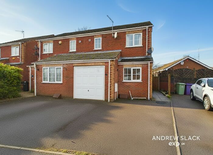 3 Bedroom Semi-Detached House For Sale In Bek Close, New Houghton, Mansfield, NG19