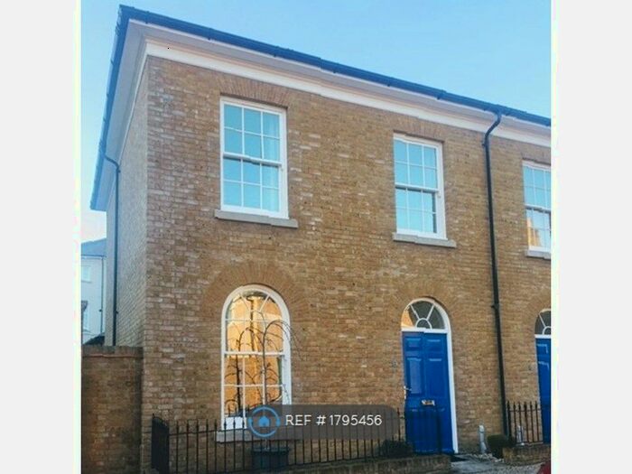 3 Bedroom Semi-Detached House To Rent In Trematon Street, Dorchester, DT1