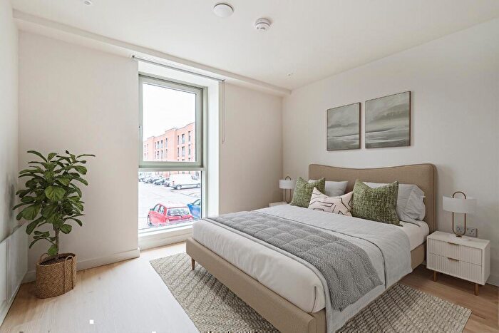 3 Bedroom House Of Multiple Occupation To Rent In PLATFORM_ In Edinburgh, EH6