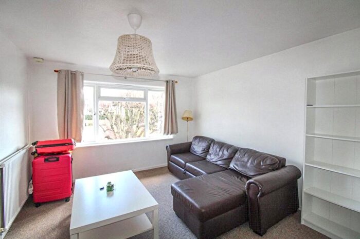 1 Bedroom Apartment To Rent In Chepstow Road, Croydon, CR0