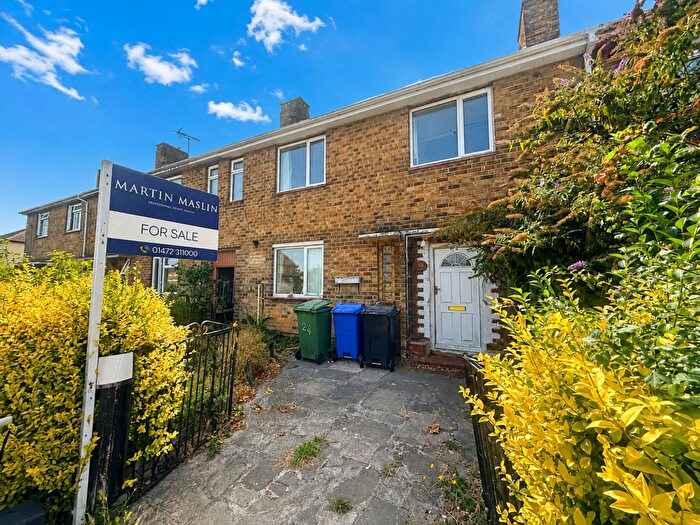 4 Bedroom Terraced House For Sale In Redbourne Road, Grimsby, DN33