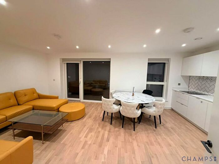 2 Bedroom Flat To Rent In Sibley House, UB1