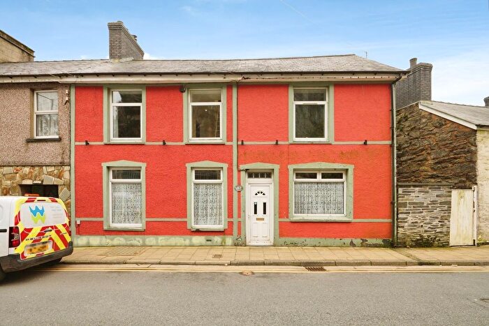 6 Bedroom Terraced House For Sale In High Street, Blaenau Ffestiniog, LL41
