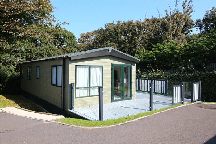 2 Bedroom Park Home For Sale In New Forest Lodge Retreat, Shorefields, Near Milford On Sea, Hampshire, SO41