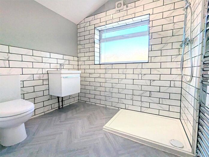 2 Bedroom End Of Terrace House To Rent In Lower Hanham Road, Hanham, Bristol, BS15