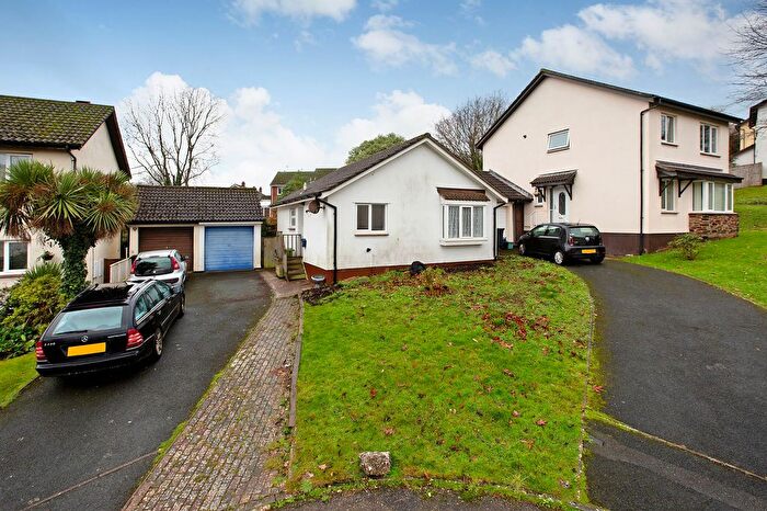 2 Bedroom Detached Bungalow For Sale In Moor View Drive, Teignmouth, TQ14